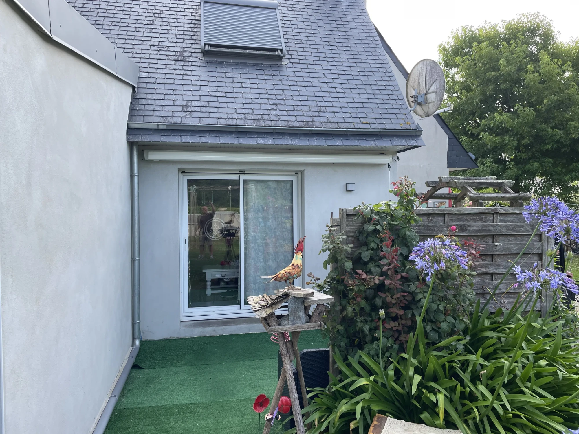 Store banne coffre fermé_PLOBANALEC LESCONIL_PSV MENUISERIES