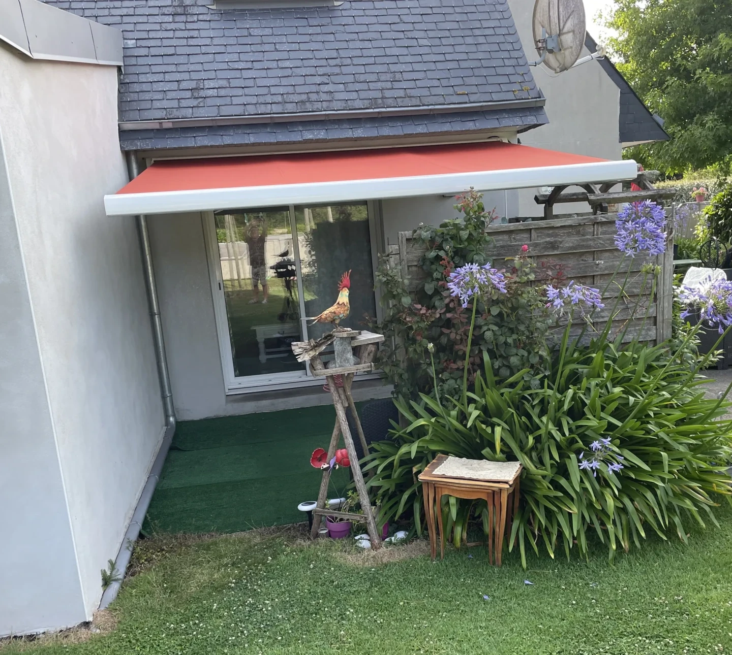 Store banne coffre_PLOBANALEC LESCONIL_PSV MENUISERIES