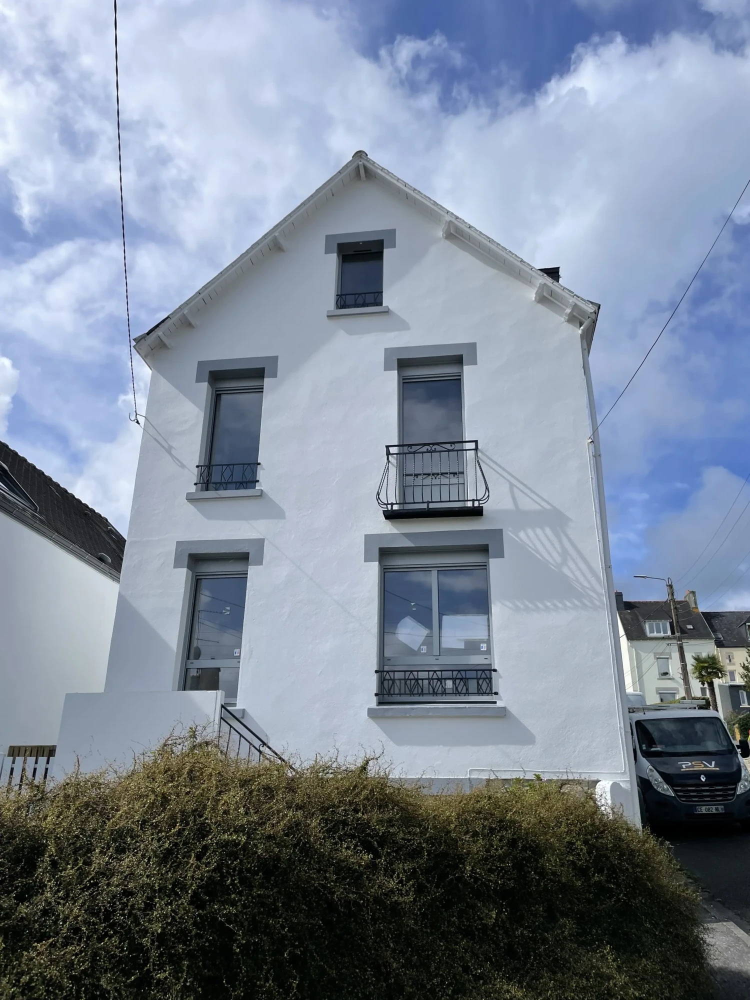 Menuiseries aluminium RAL 9006-QUIMPER_PSV MENUISERIES