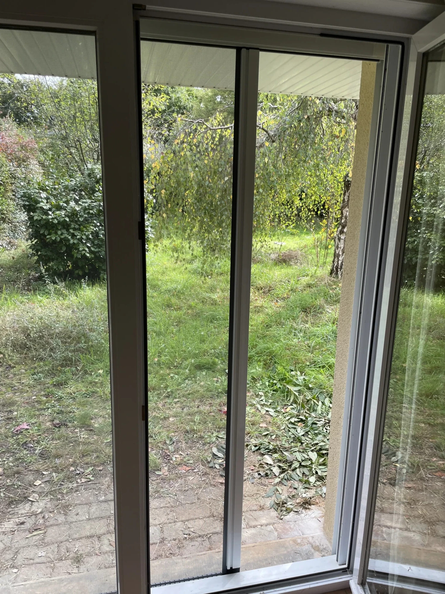 Moustiquaire enroulable latérale vue interieur-COMBRIT-PSV MENUISERIES